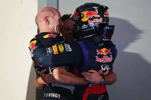 Adrian Newey, Sebastian Vettel, Red Bull, Buddh International Circuit, October 28, 2013 © Getty 